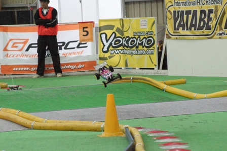 電動バギー世界選手権 052.JPG